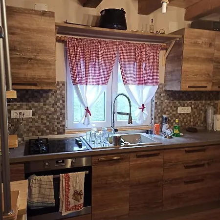 House Chalet *
